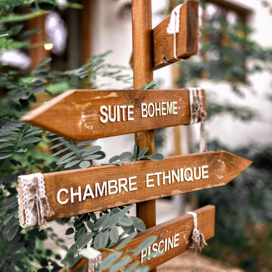 Bed and Breakfast Nuitées Bohèmes Gajan  Exterior foto